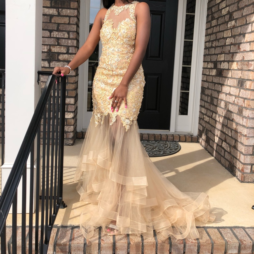 Prom/ fancy gown